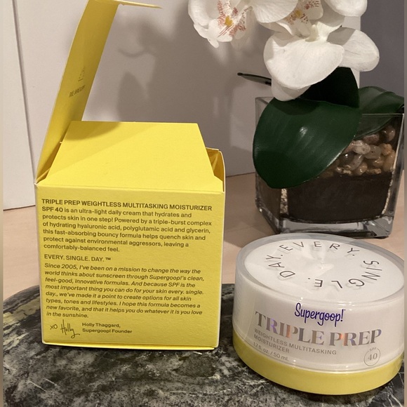 Supergoop! Triple Prep Weightless Multitasking Moisturizer SPF 40 - Picture 2 of 10